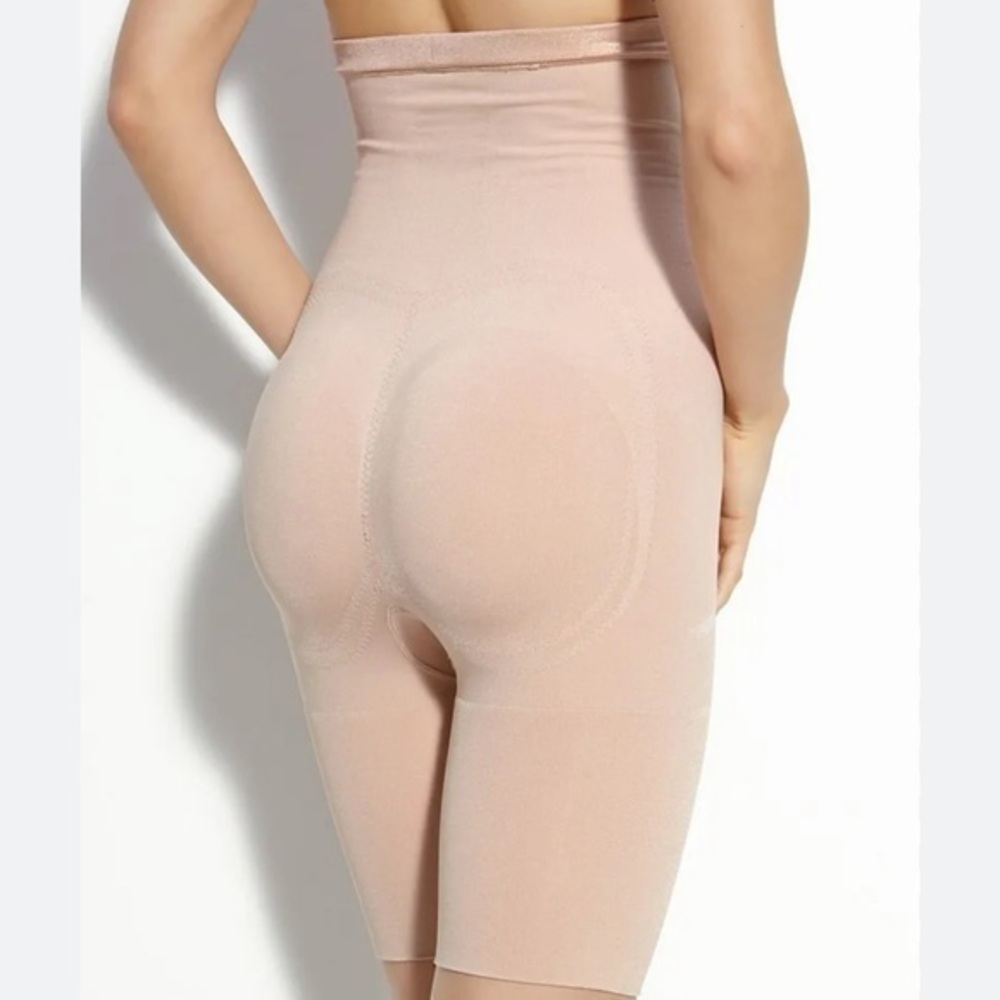 SPANX 1056 Slimmer & Shine Butt Boosting Mid Thigh Shaper Bodysuit Sz L